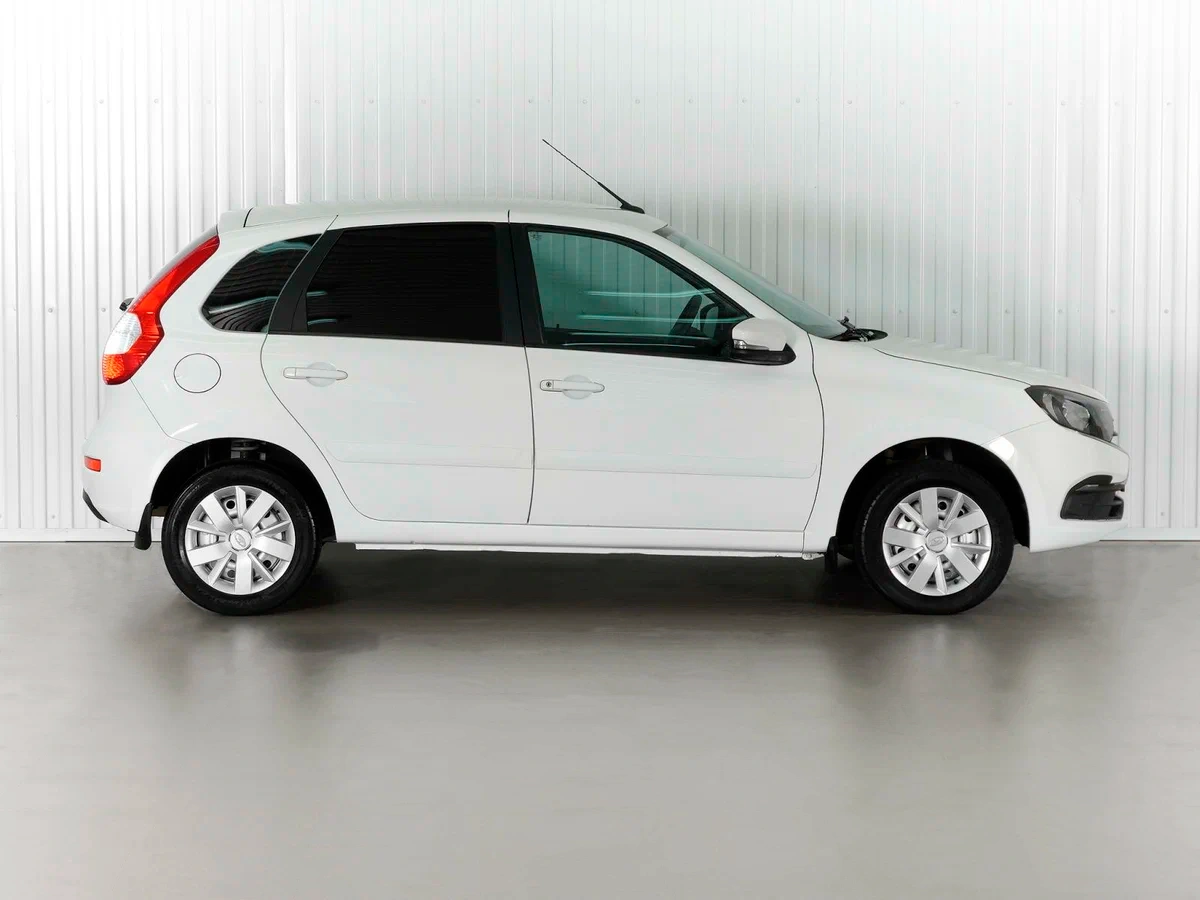 Lada Granta Хэтчбек в Екатеринбург - еще фото