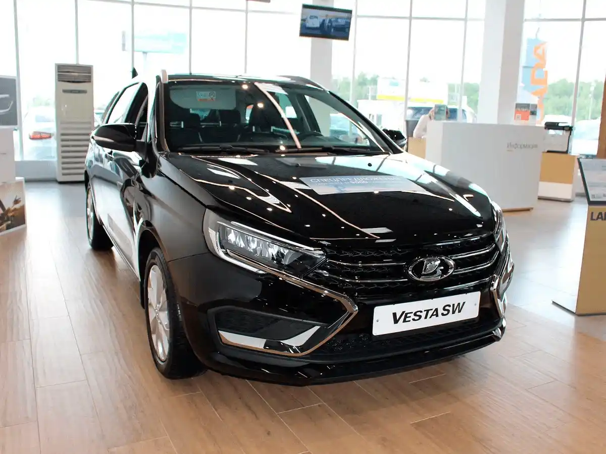 Lada Vesta SW в Екатеринбург - фото №3